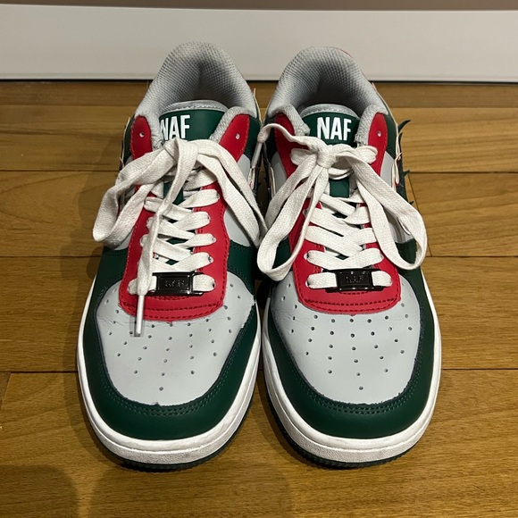 NAF Sneaker - Picture 3 of 8